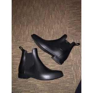 Black Chelsea Rain Boots